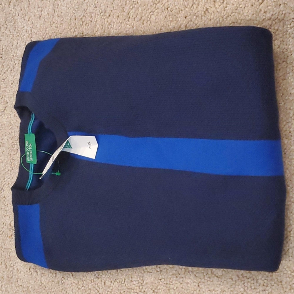 United Colors of Benetton NEW mens sweater